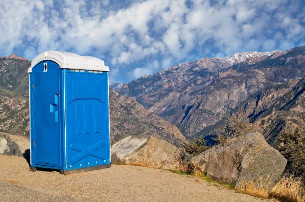 Best Portable restroom trailer rental  in Dunnellon, FL
