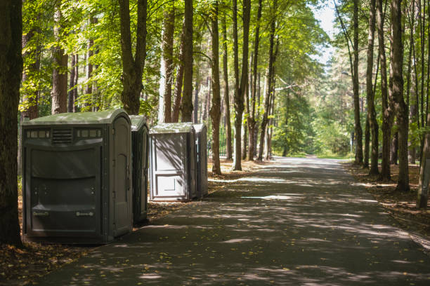 Best Portable restroom trailer rental  in Dunnellon, FL